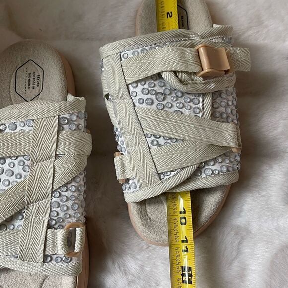 Beyond the edge of the world Beige slides sandals rhinestones accents SZS ,W10 - Picture 8 of 10
